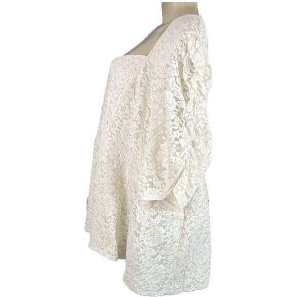 Torrid +5 Cream Sweetheart Neck Floral Lace Mesh Lined Half Sleeve Peplum Blouse - Picture 5 of 6